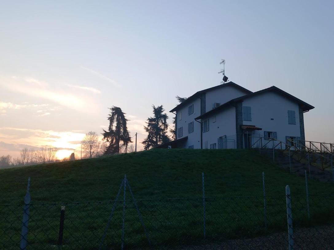La Collinetta B&B 克雷斯佩拉诺 外观 照片